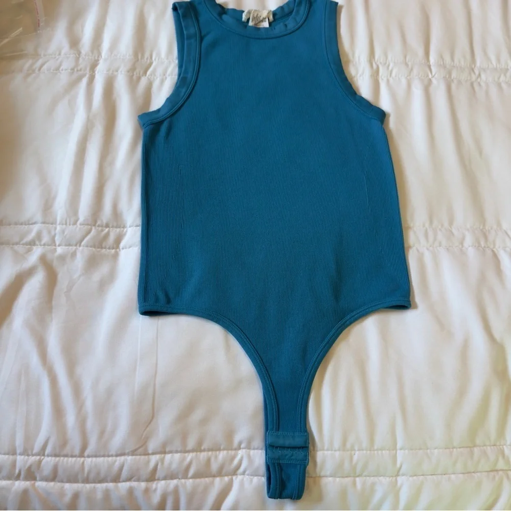Happily Grey Women's Sleeveless Ribbed Crew Neck Bodysuit Teal Size M/L